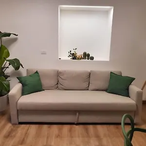 https://sanmichelehome.taorminaitalyhotels.com